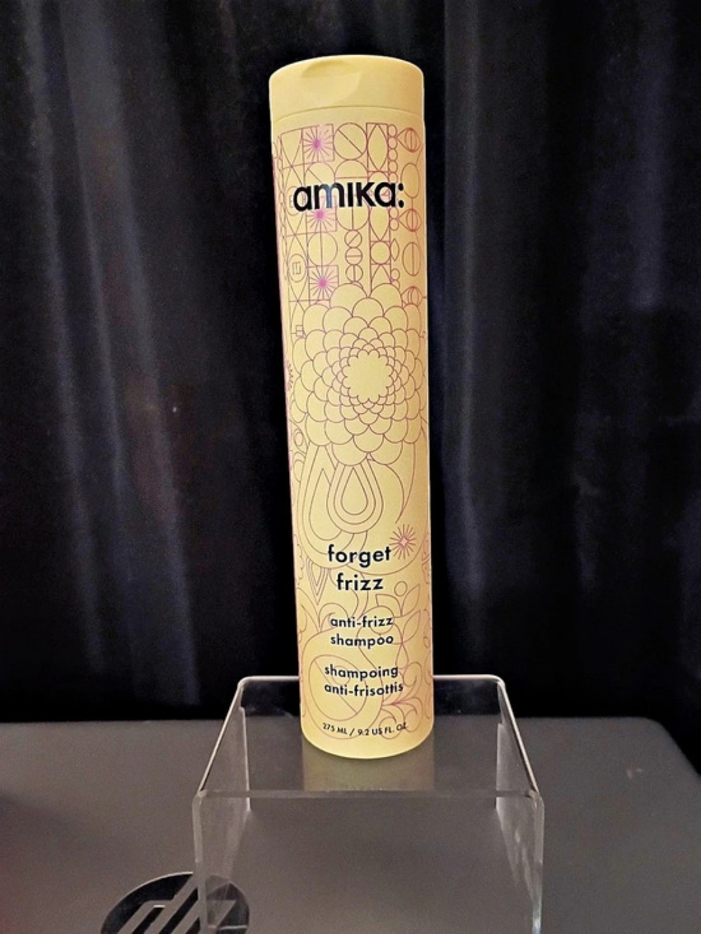 amika: forget frizz: NWT
